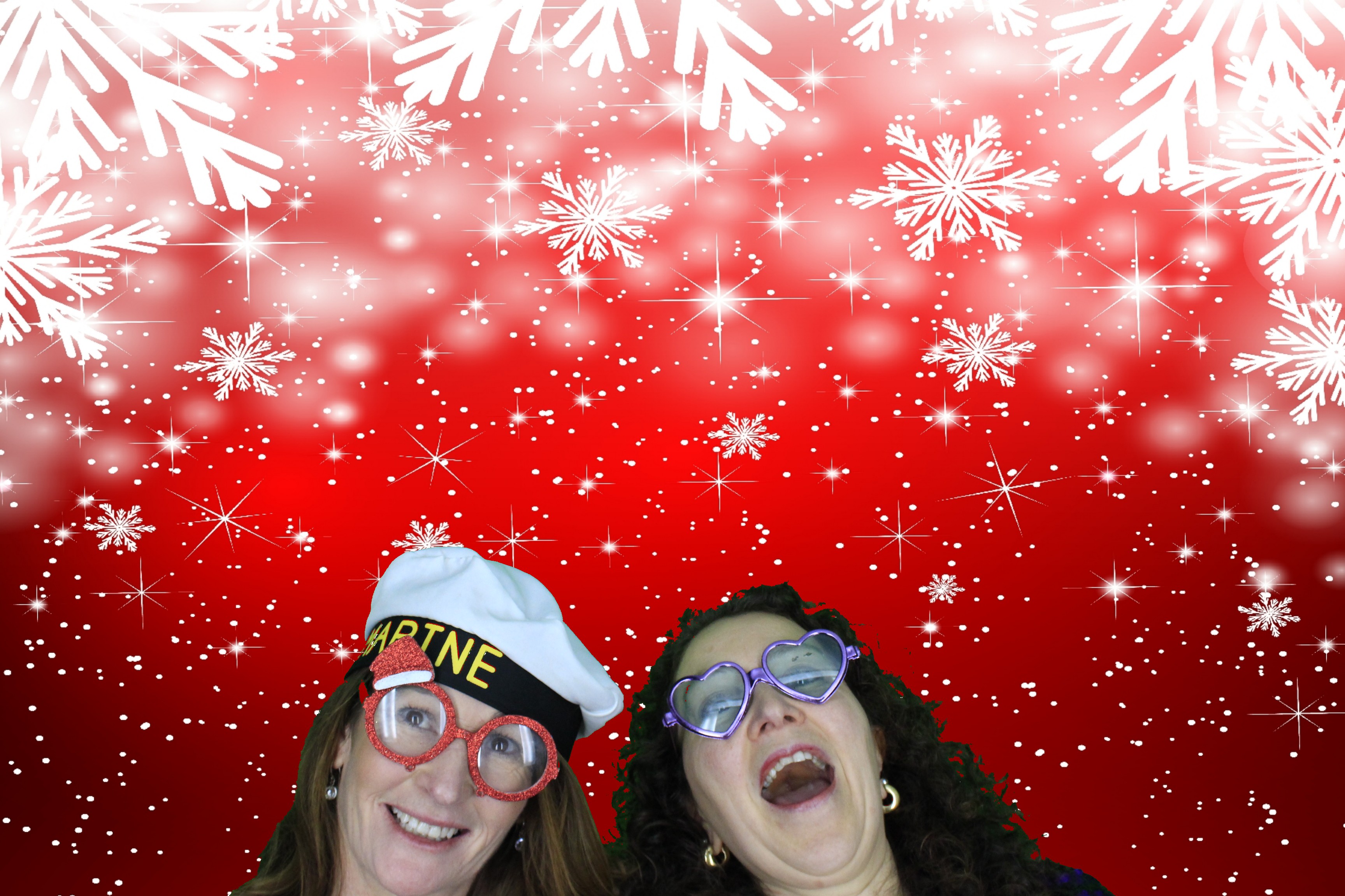 Silvermere Christmas Party  | View more photos from the event at gallery.myphotoboothexperience.co.uk/u/MyPhotoBoothExperienceLtd/Silvermere-Christmas-Party-0